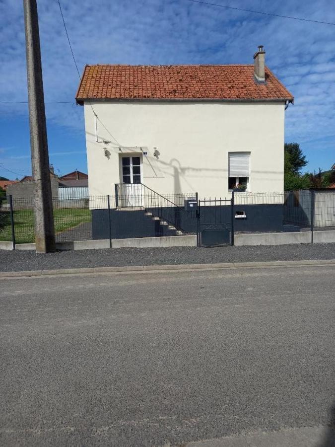 Maison Du Chemin De Fer Grandcourt  Eksteriør billede